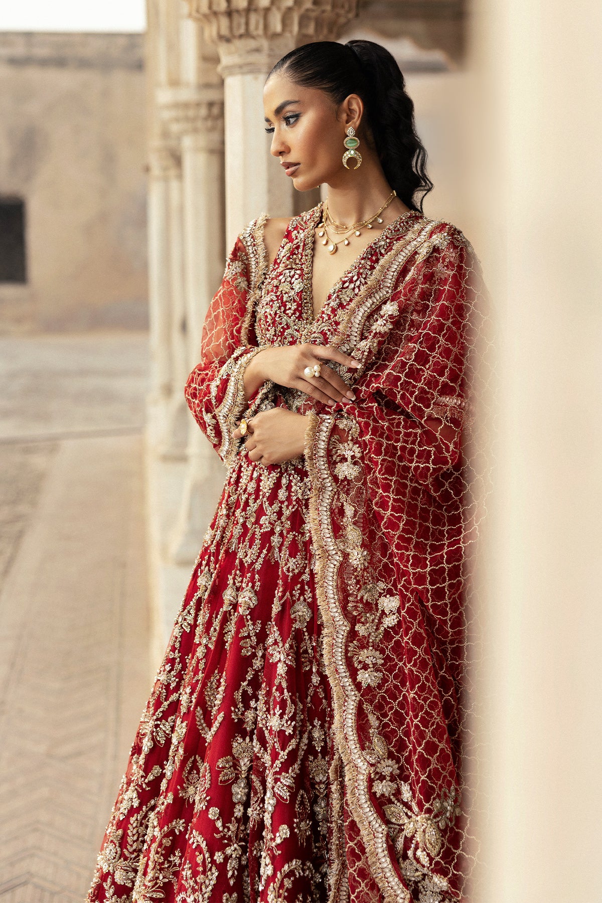 RUHI